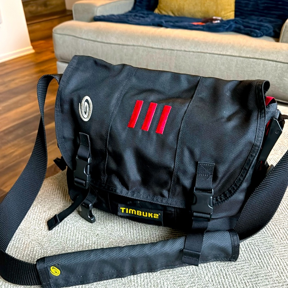 Timbuk2 Messenger Bag - Medium size Black
